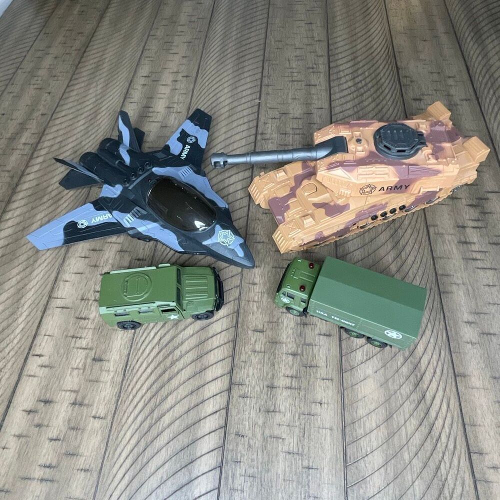 Army play set marines play sets tank and plane with military trycks toy lot